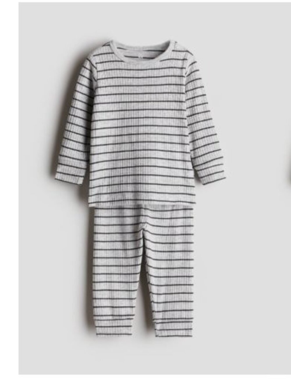(4/$20) H&M - Ribbed Cotton Set - Picture 1 of 10